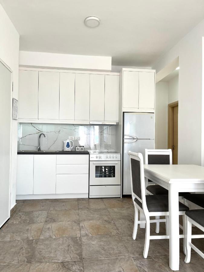 Sunny Bay Apartments Sarandë Eksteriør bilde