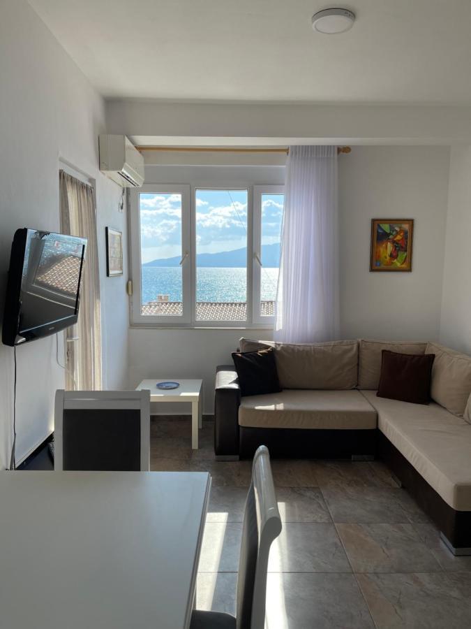Sunny Bay Apartments Sarandë Eksteriør bilde