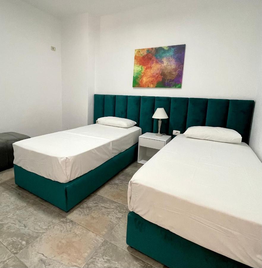Sunny Bay Apartments Sarandë Eksteriør bilde