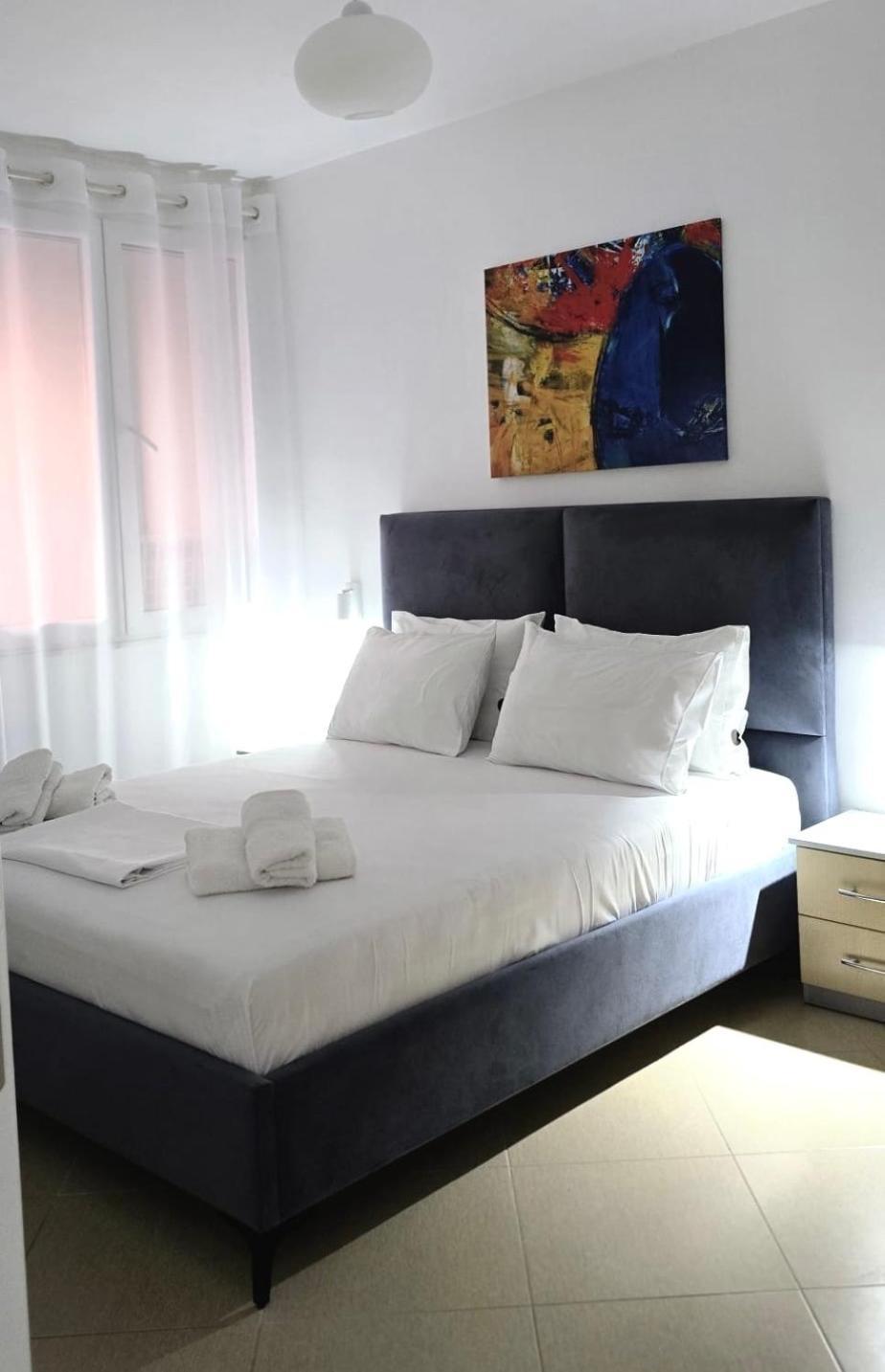 Sunny Bay Apartments Sarandë Eksteriør bilde