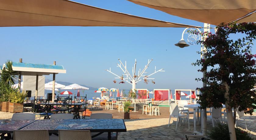 Sunny Bay Apartments Sarandë Eksteriør bilde
