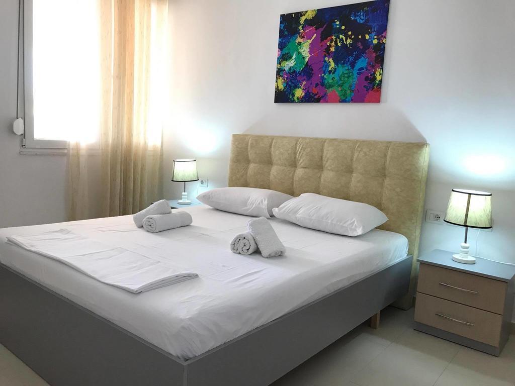 Sunny Bay Apartments Sarandë Eksteriør bilde
