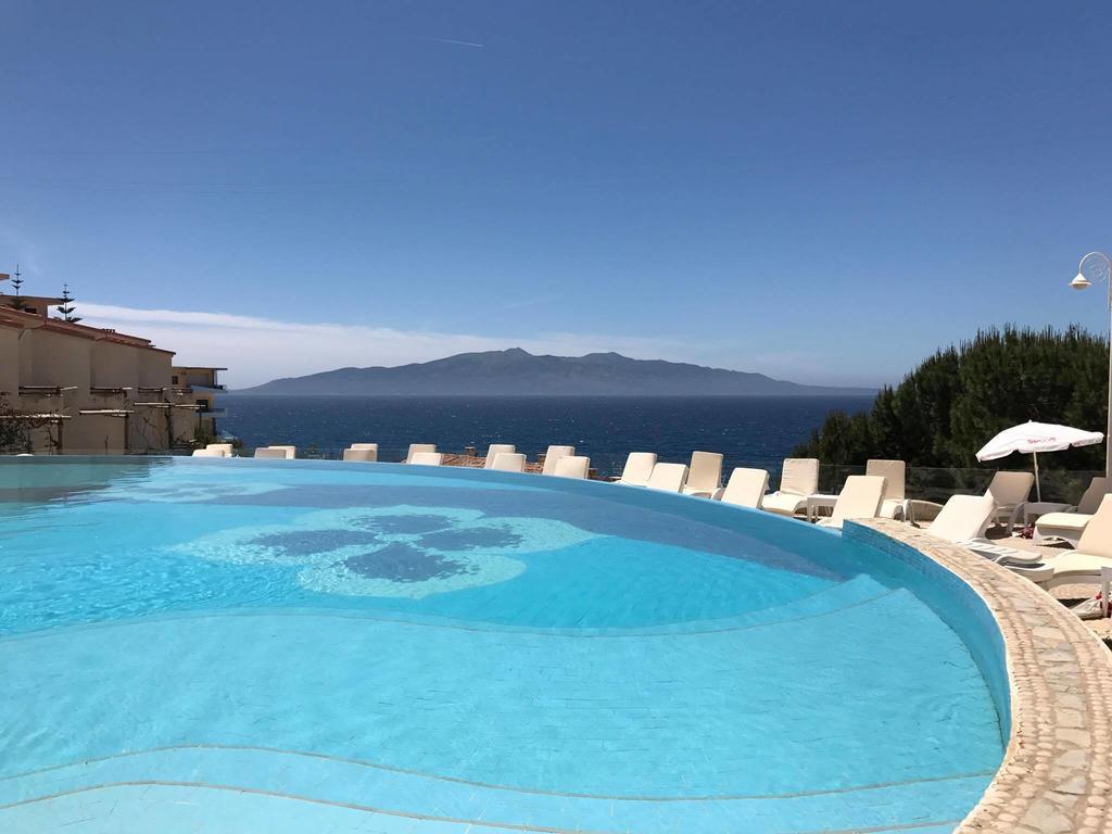 Sunny Bay Apartments Sarandë Eksteriør bilde