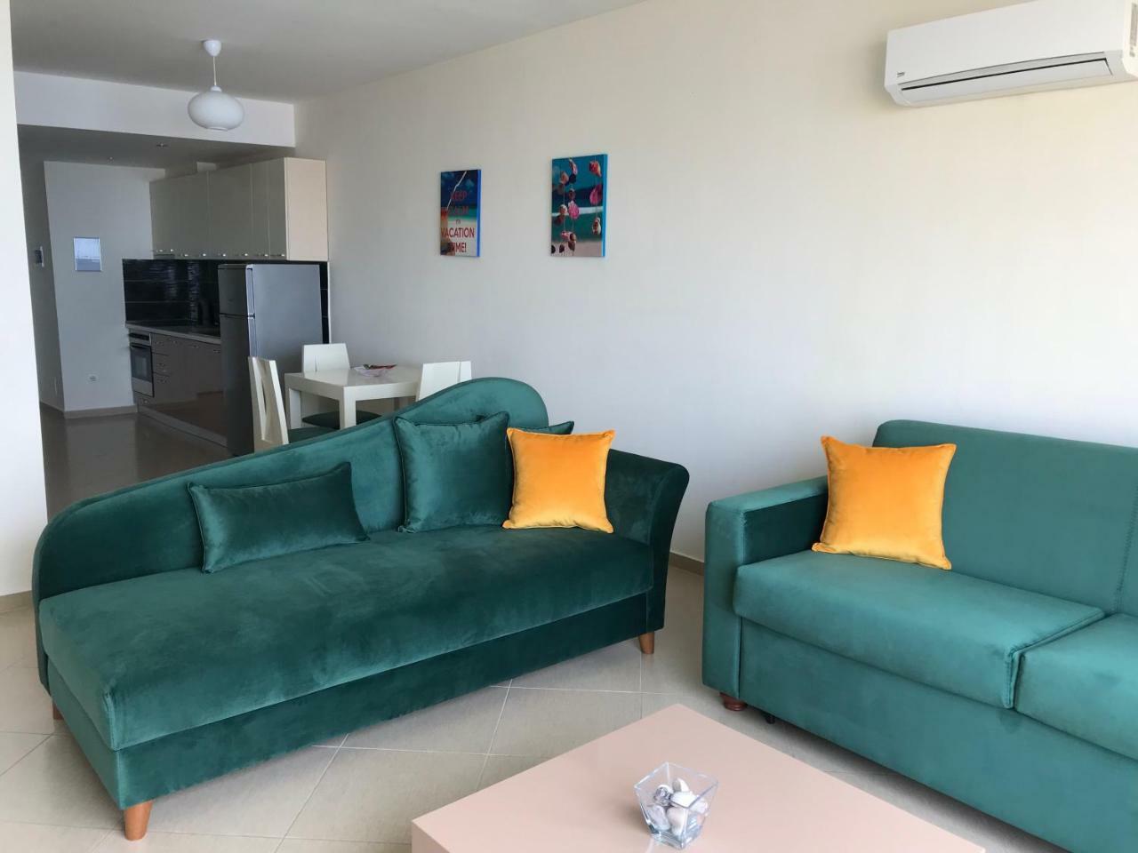Sunny Bay Apartments Sarandë Eksteriør bilde